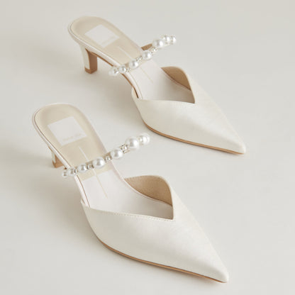 Kanika Pearl Mid Vanilla Pearl Heels | Dolce Vita