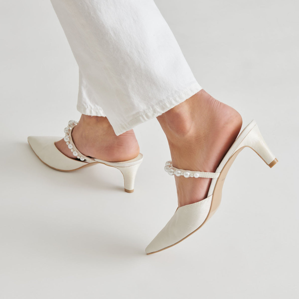 Kanika Pearl Mid Vanilla Pearl Heels | Dolce Vita