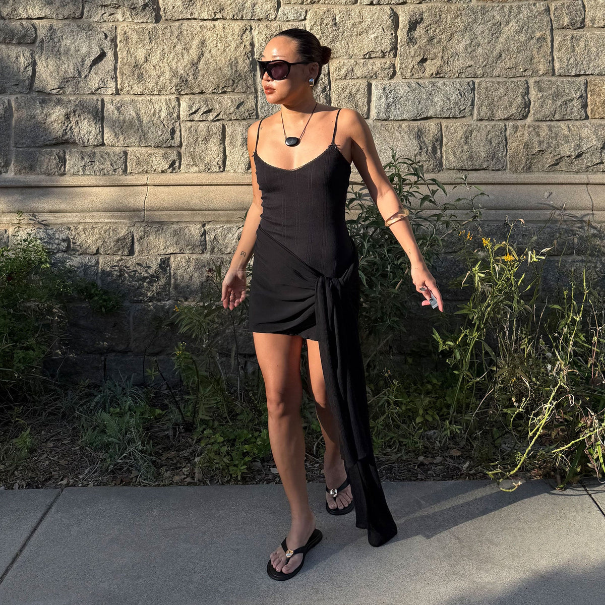 Jaina Black Leather Sandals | Dolce Vita