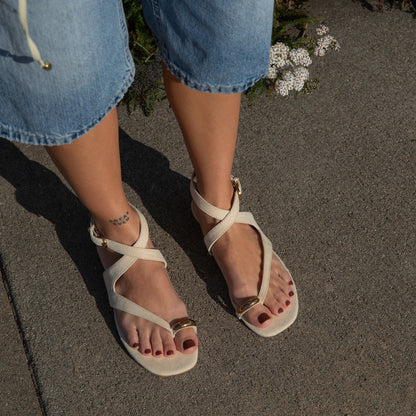 EARLA SANDALS NATURAL SUEDE
 – Dolce Vita | Dolce Vita
