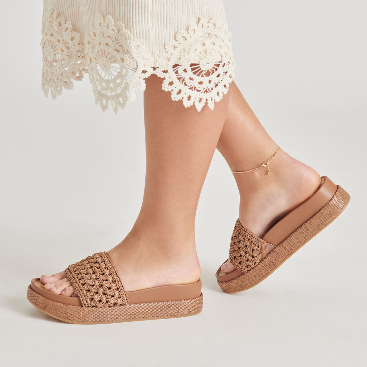 SIDONA SANDALS BROWN RAFFIA
 – Dolce Vita | Dolce Vita