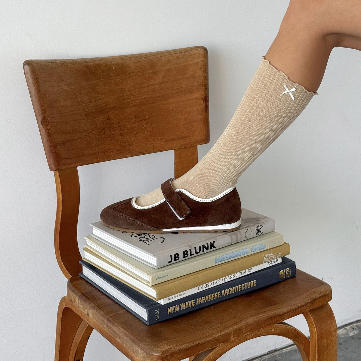 Sofya Dk Brown Suede Sneakers | Dolce Vita