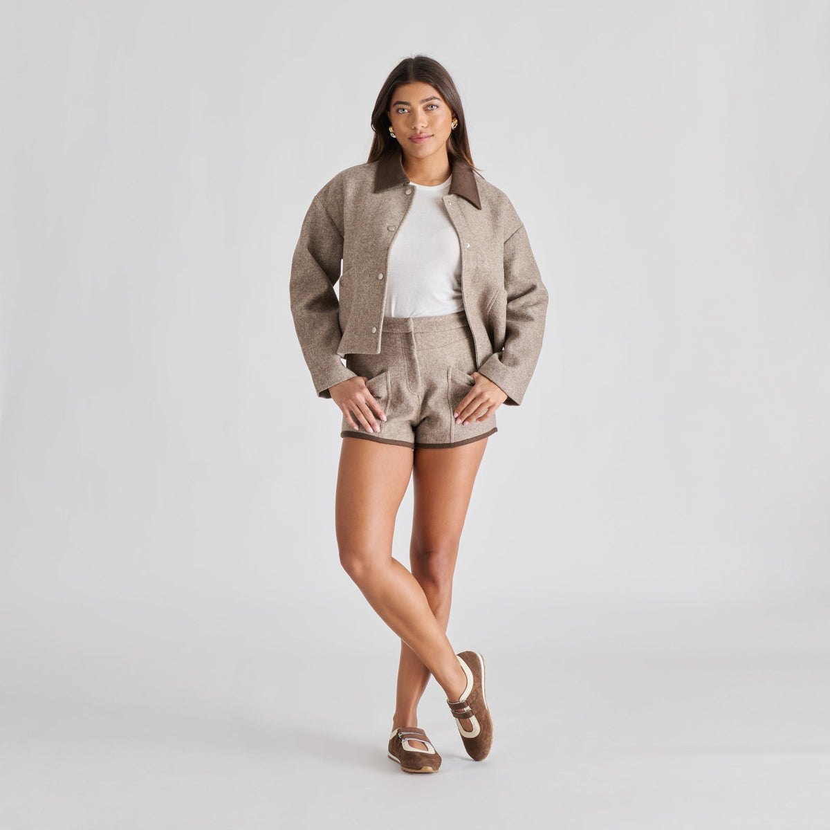 Swan Dk Brown Suede Sneakers | Dolce Vita