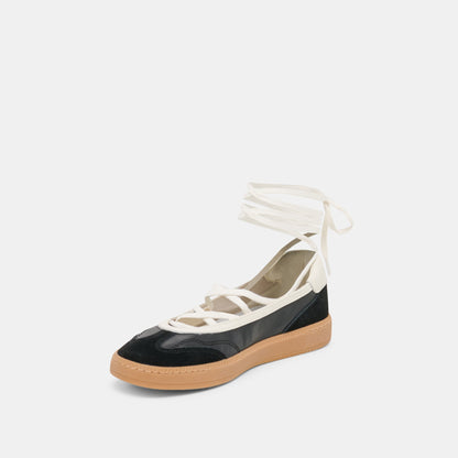 Nyomie Black Leather Sneakers | Dolce Vita