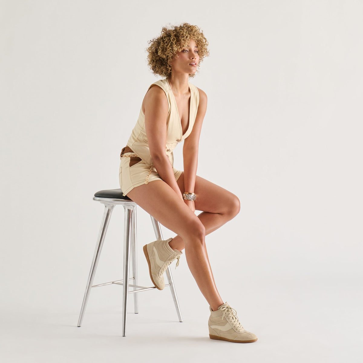 Issac Oatmeal Suede Sneakers | Dolce Vita