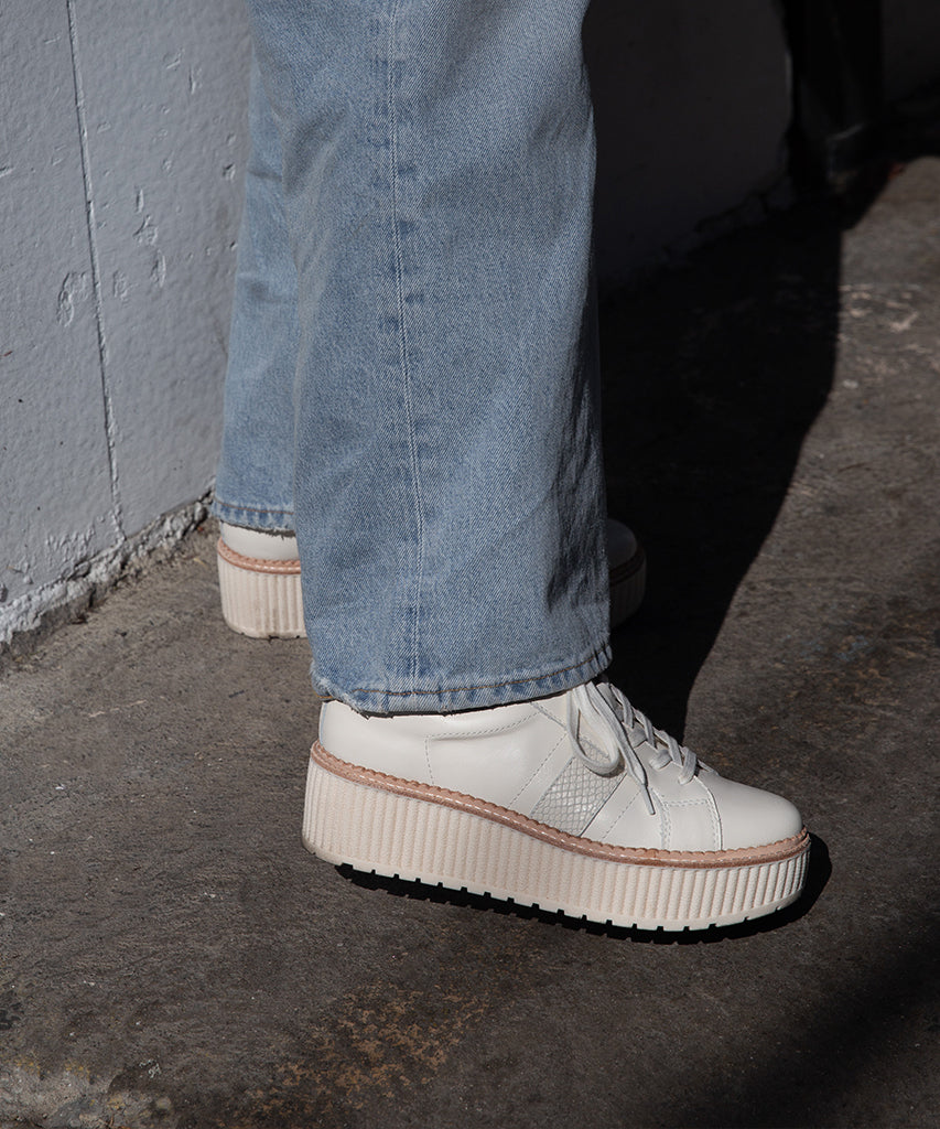 TIGER SNEAKERS WHITE LEATHER
 – Dolce Vita | Dolce Vita
