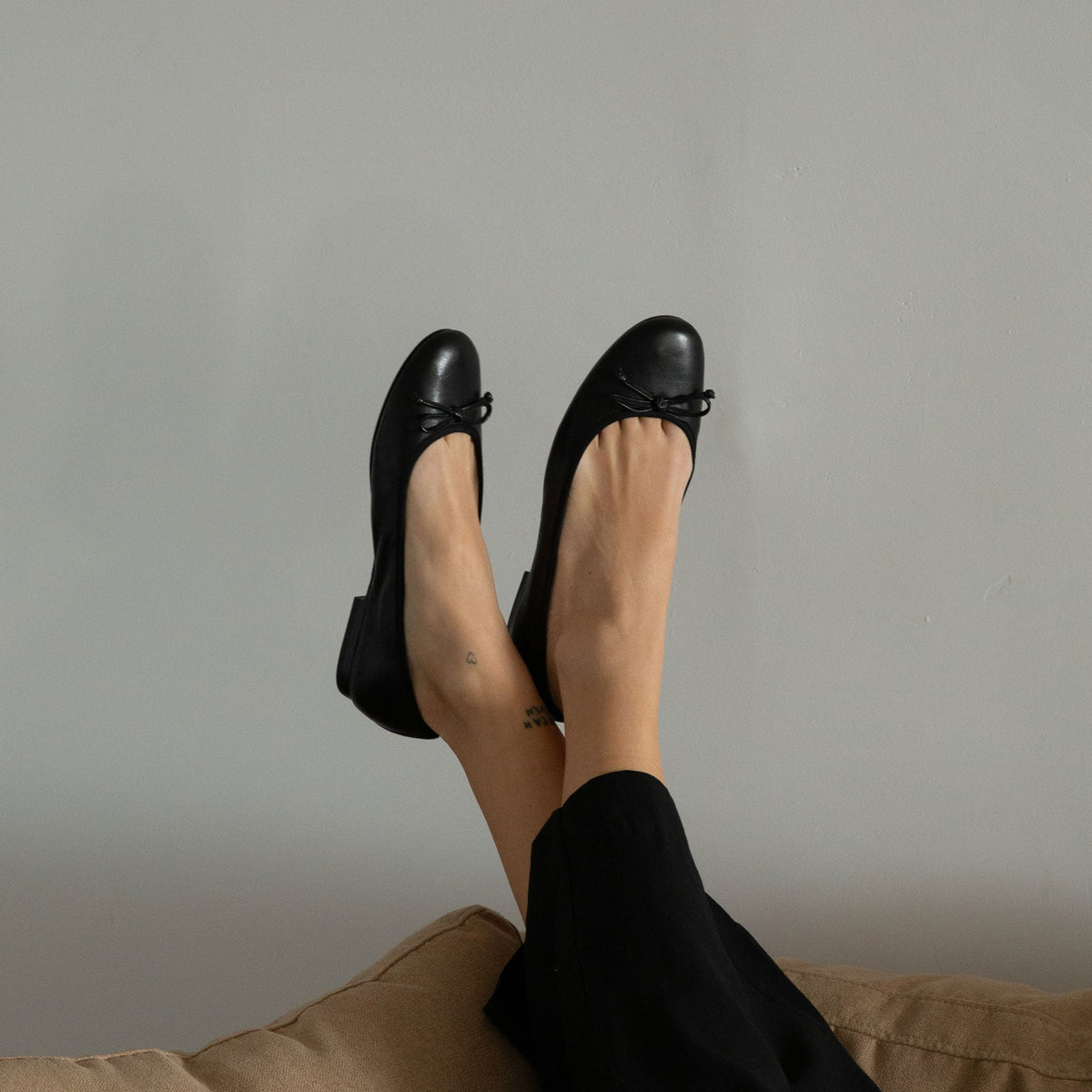 Ritla Black Leather Ballet Flats | Dolce Vita