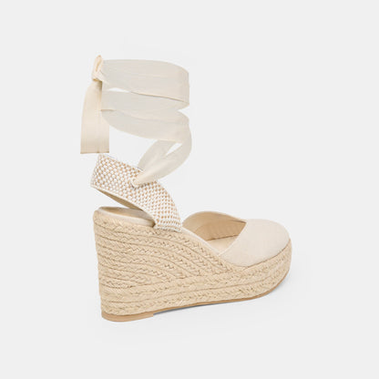 Noura Ecru Linen Wedges | Dolce Vita