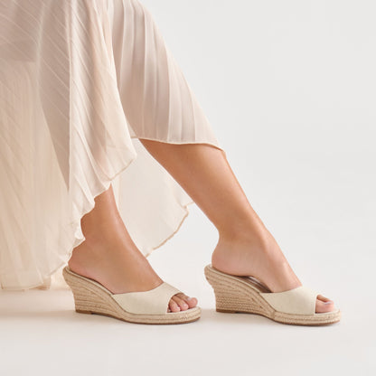Vaya Ecru Linen Wedges | Dolce Vita