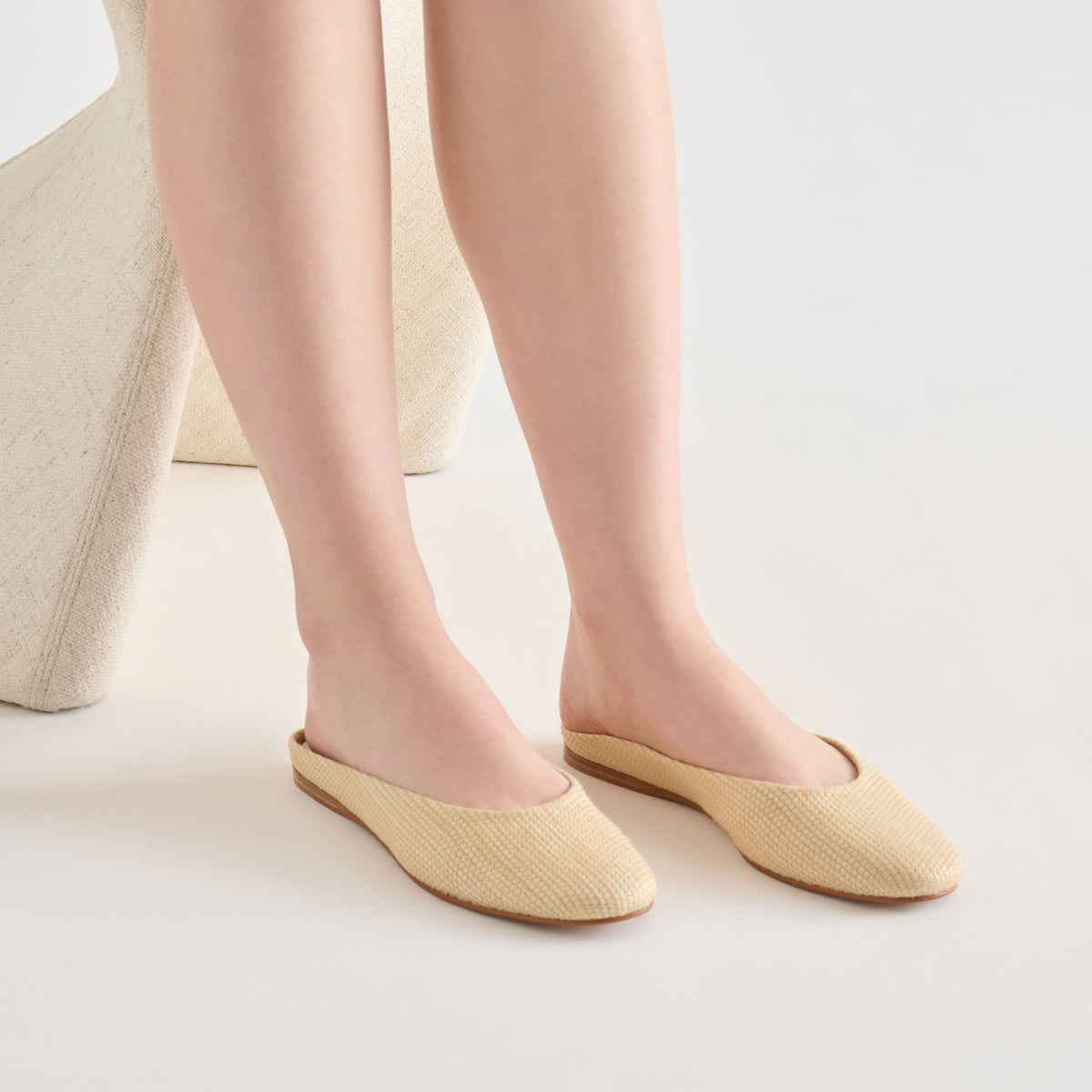 Eila Lt Natural Raffia Flats | Dolce Vita