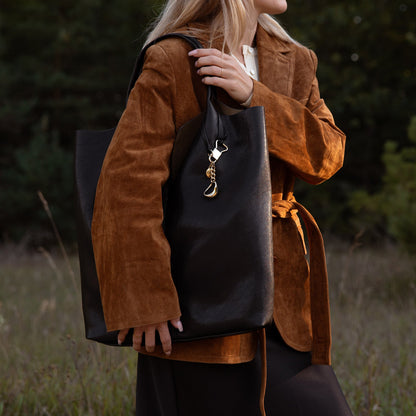 Auguste Black Stella Tote | Dolce Vita