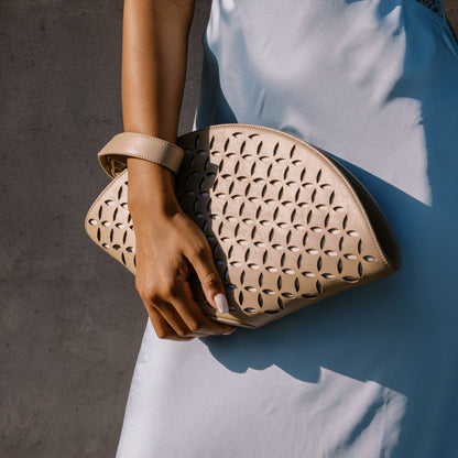 ISOLDE CLUTCH BEIGE STELLA
 – Dolce Vita | Dolce Vita