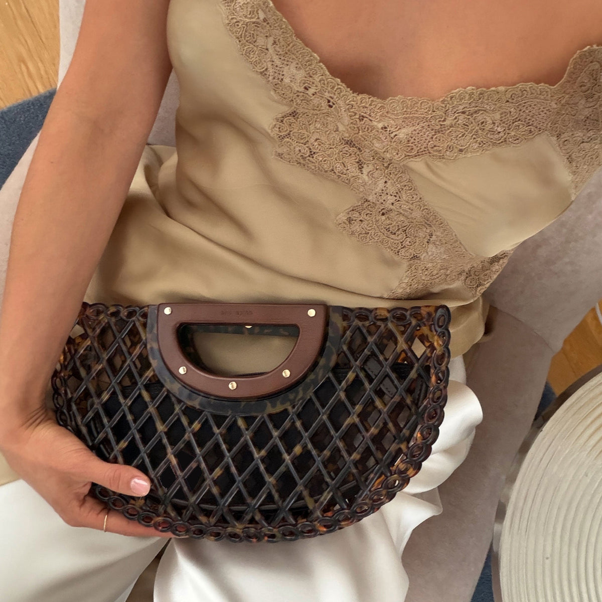 Solandra Tortoise Jelly Clutch | Dolce Vita