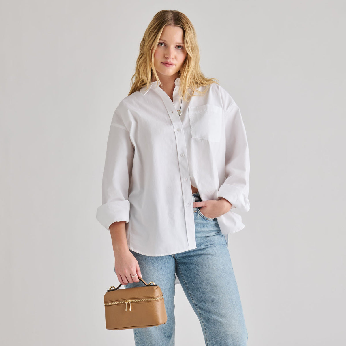 Leony Tan Leather Crossbody | Dolce Vita